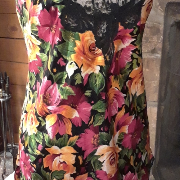 Vintage Victoria's Secret slip gown - Picture 3 of 6
